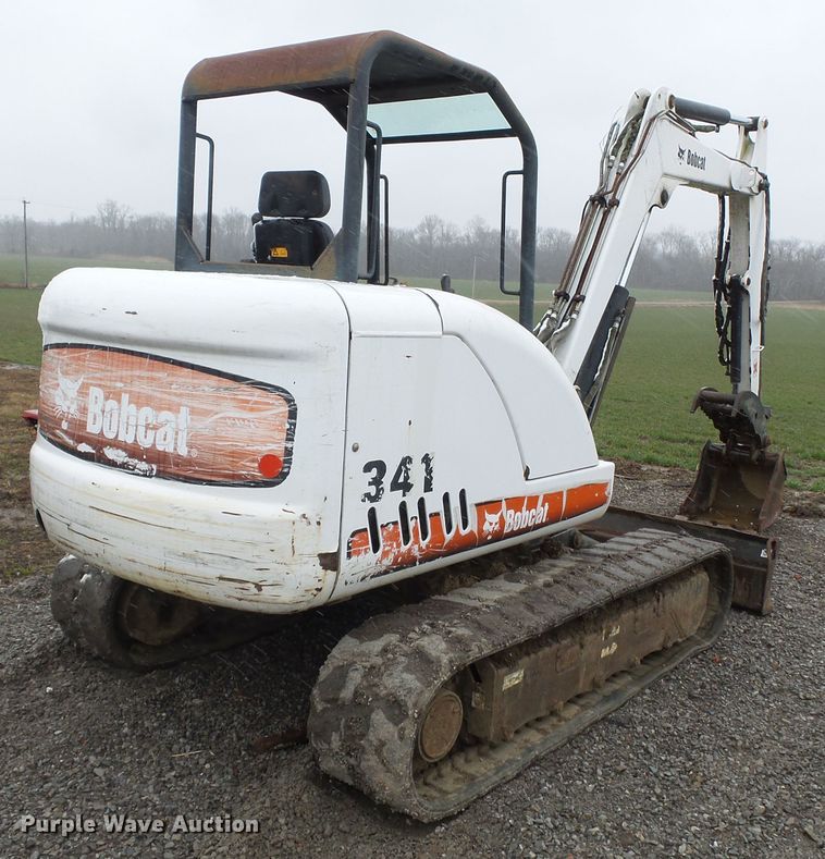image for item DH7872 2005 Bobcat 341G mini excavator