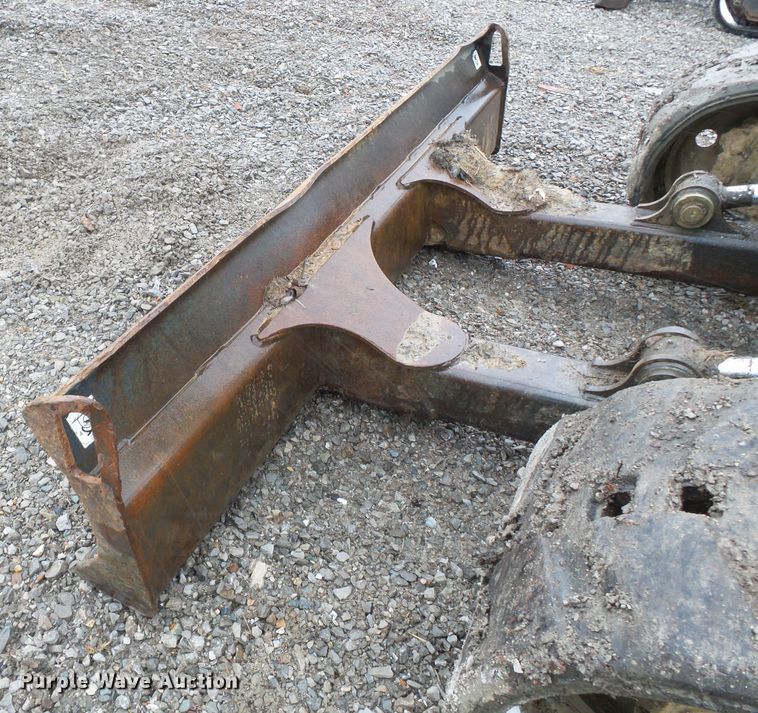 image for item DH7872 2005 Bobcat 341G mini excavator