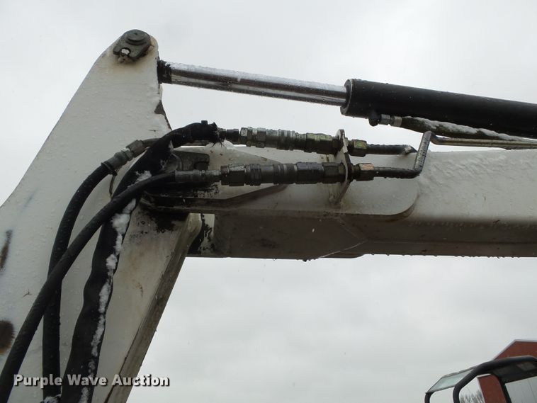 image for item DH7872 2005 Bobcat 341G mini excavator