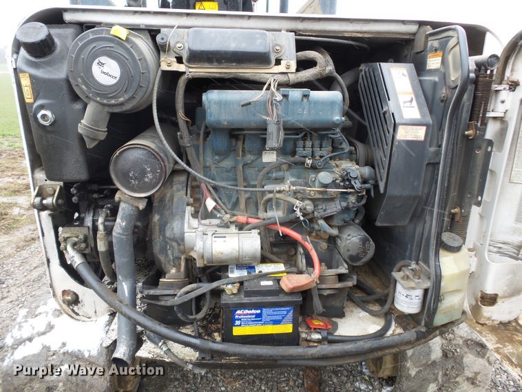 image for item DH7872 2005 Bobcat 341G mini excavator