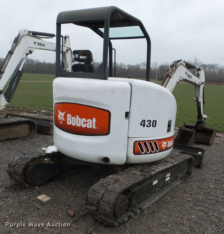 image for item DH7873 2004 Bobcat 430 ZHS mini excavator