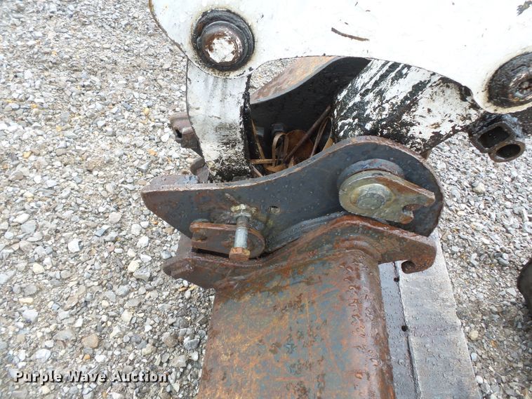 image for item DH7873 2004 Bobcat 430 ZHS mini excavator