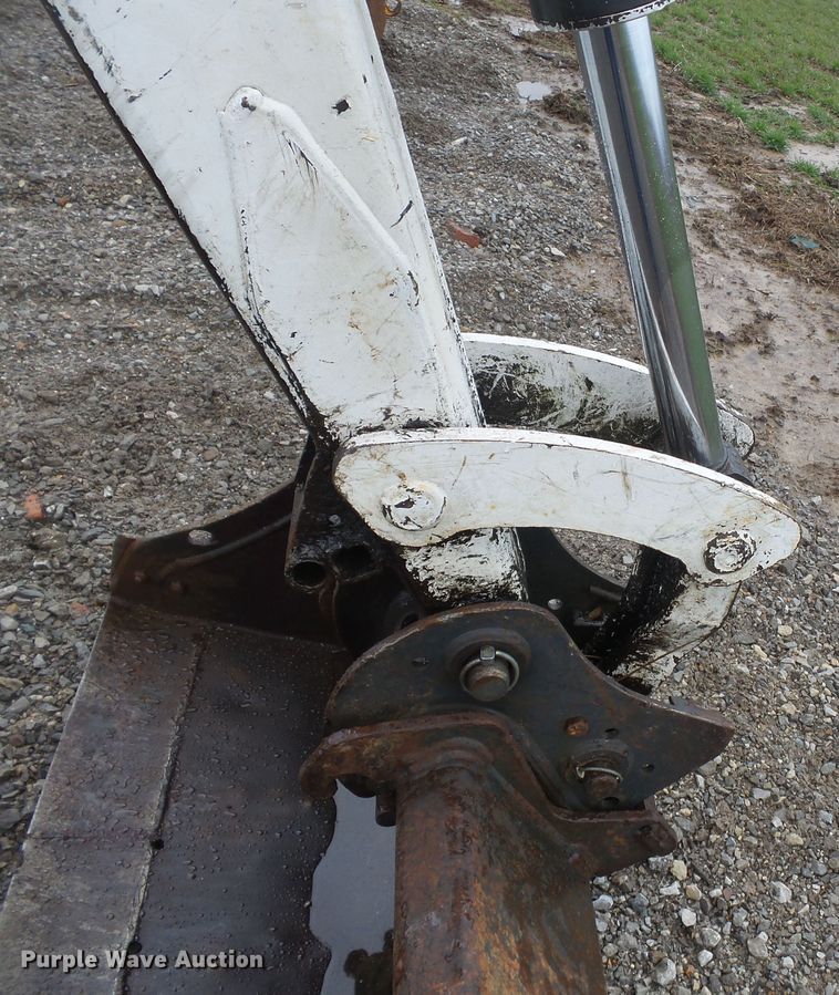 image for item DH7873 2004 Bobcat 430 ZHS mini excavator