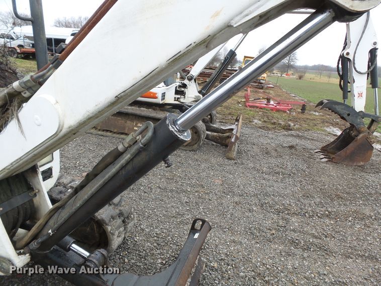 image for item DH7873 2004 Bobcat 430 ZHS mini excavator