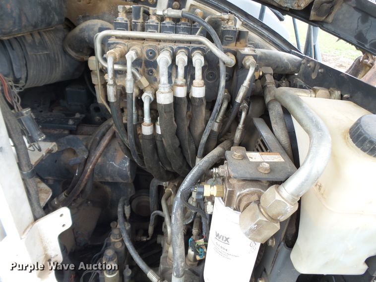 image for item DH7873 2004 Bobcat 430 ZHS mini excavator