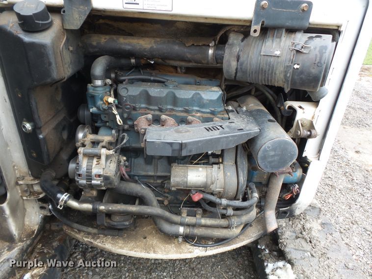 image for item DH7873 2004 Bobcat 430 ZHS mini excavator