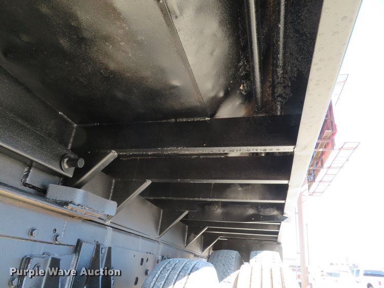 image for item DI2072 1990 Ford L8000 dump truck