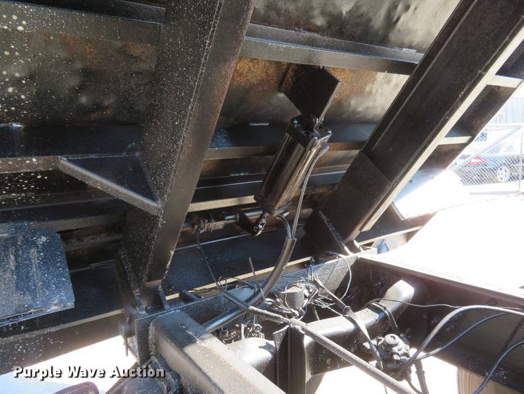 image for item DI2072 1990 Ford L8000 dump truck