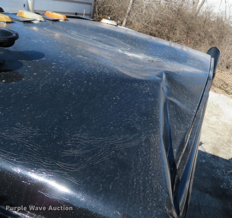 image for item DI2072 1990 Ford L8000 dump truck