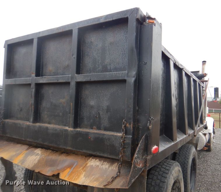 image for item DI2358 1990 International F9370 dump truck