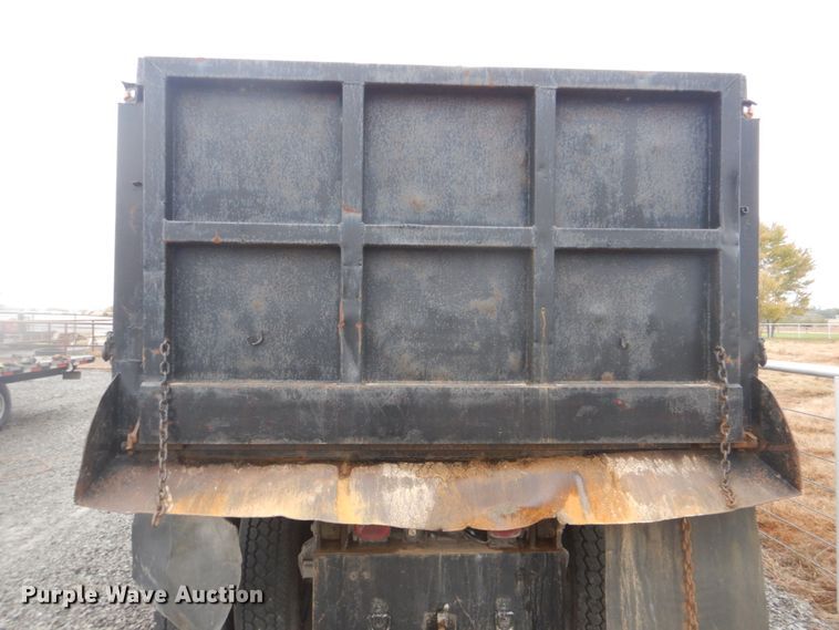 image for item DI2358 1990 International F9370 dump truck