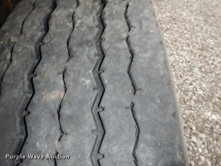 image for item DI2358 1990 International F9370 dump truck