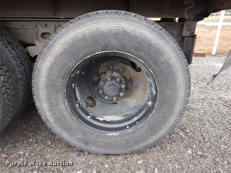 image for item DI2358 1990 International F9370 dump truck