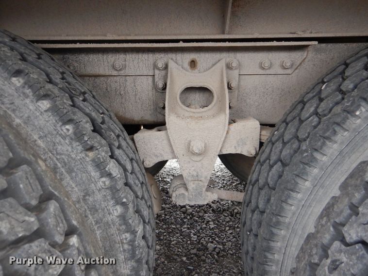 image for item DI2358 1990 International F9370 dump truck