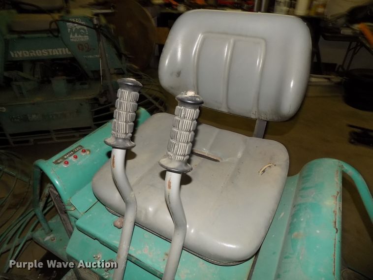 image for item DO9411 MQ Whiteman HHN31VTCSL power trowel