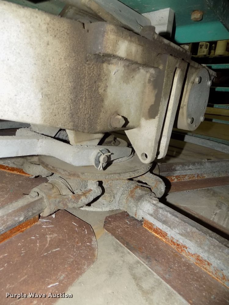 image for item DO9411 MQ Whiteman HHN31VTCSL power trowel