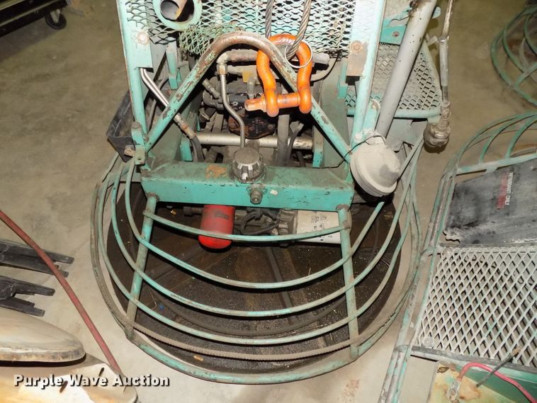 image for item DO9412 MQ Whiteman power trowel