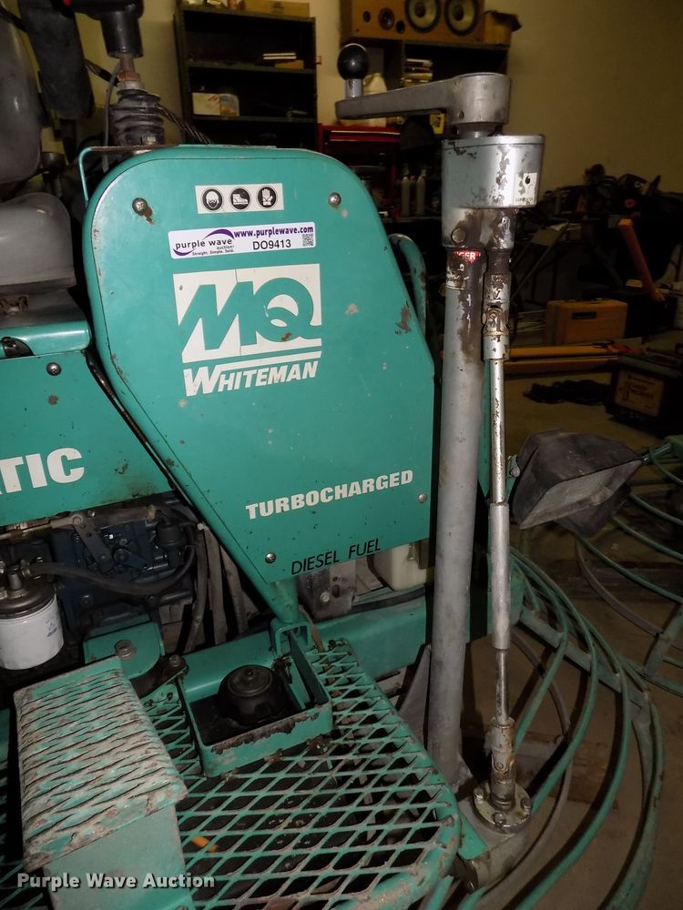 image for item DO9413 2009 MQ Whiteman HTH44TVDTCSL5 power trowel