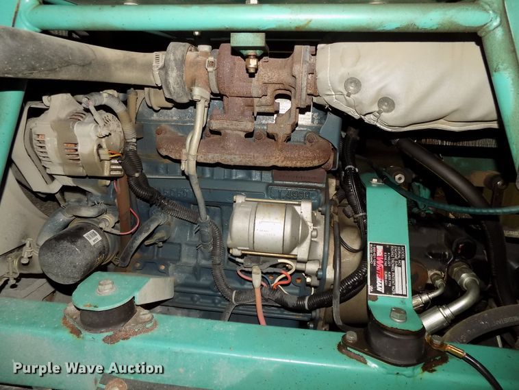 image for item DO9413 2009 MQ Whiteman HTH44TVDTCSL5 power trowel