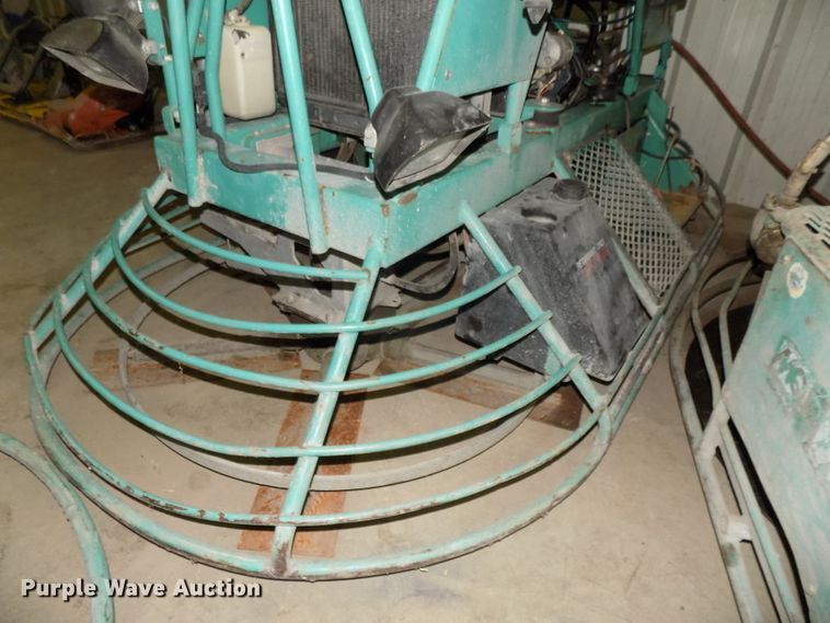 image for item DO9413 2009 MQ Whiteman HTH44TVDTCSL5 power trowel