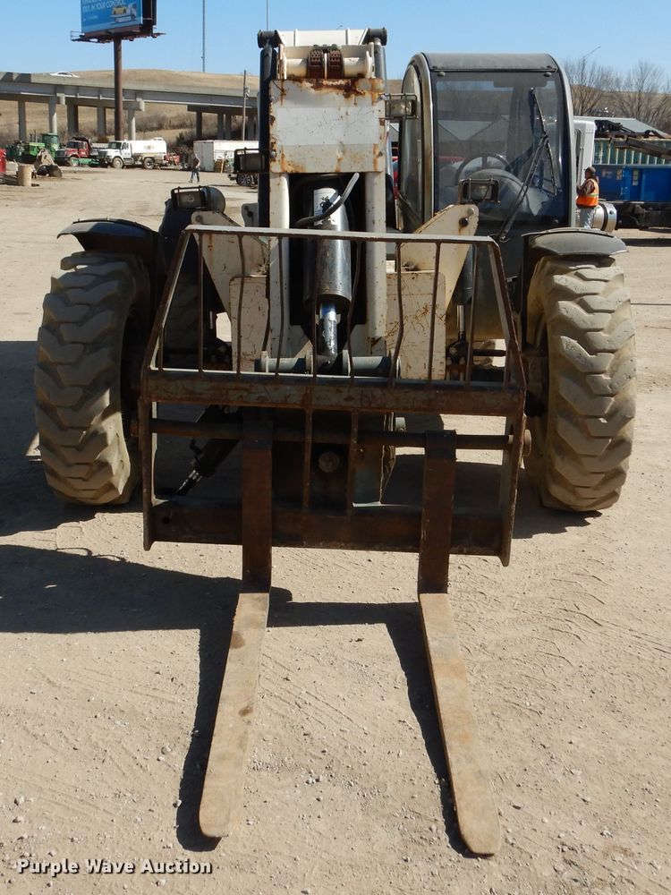 image for item EK9151 2007 Terex GTH842  telehandler
