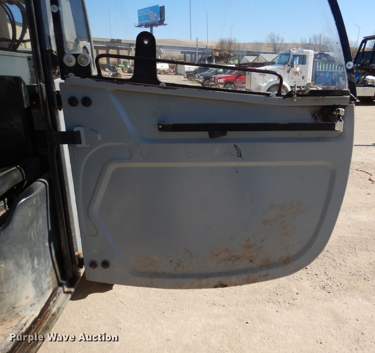 image for item EK9151 2007 Terex GTH842  telehandler