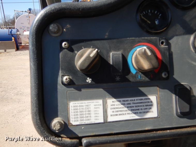 image for item EK9151 2007 Terex GTH842  telehandler