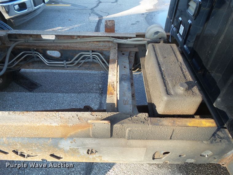 image for item EM9916 2008 Ford F550 Super Duty dump truck