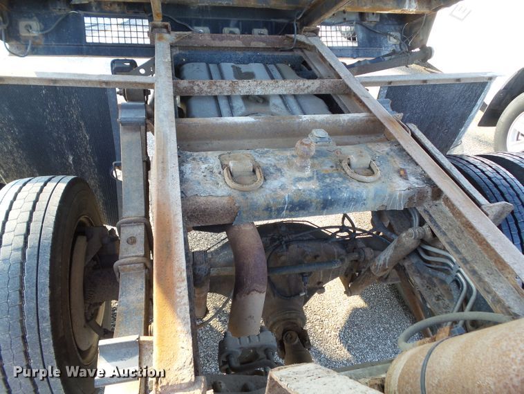 image for item EM9916 2008 Ford F550 Super Duty dump truck
