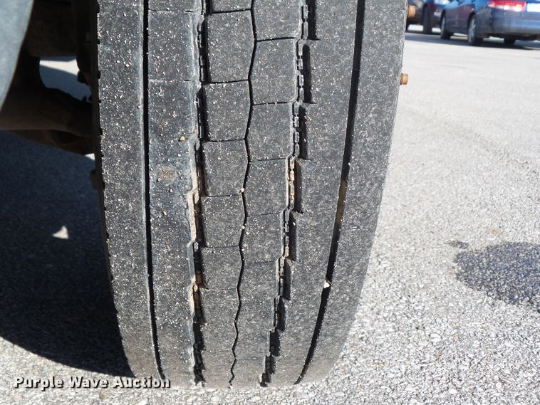 image for item EM9916 2008 Ford F550 Super Duty dump truck