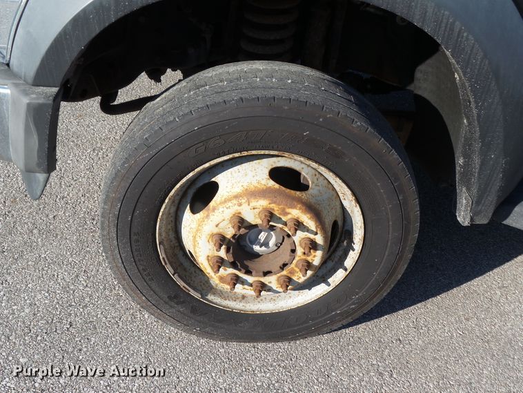 image for item EM9916 2008 Ford F550 Super Duty dump truck