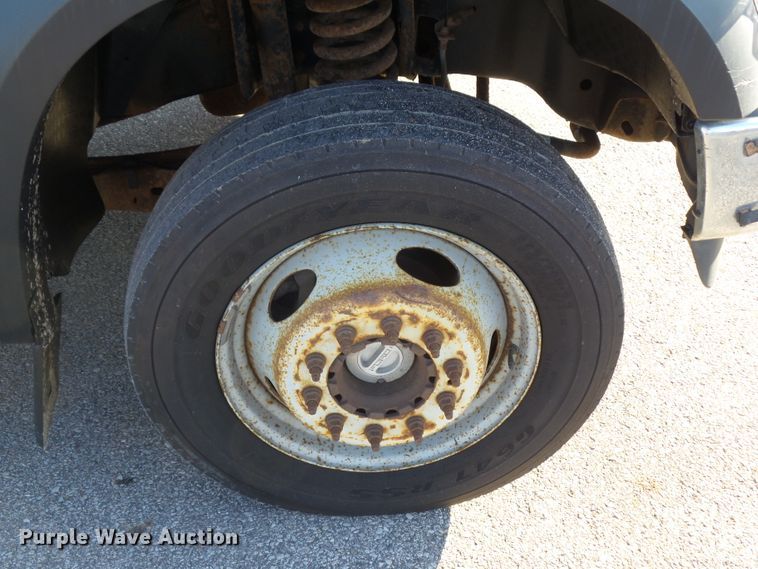 image for item EM9916 2008 Ford F550 Super Duty dump truck