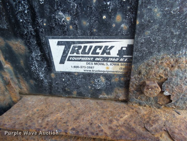 image for item EM9916 2008 Ford F550 Super Duty dump truck