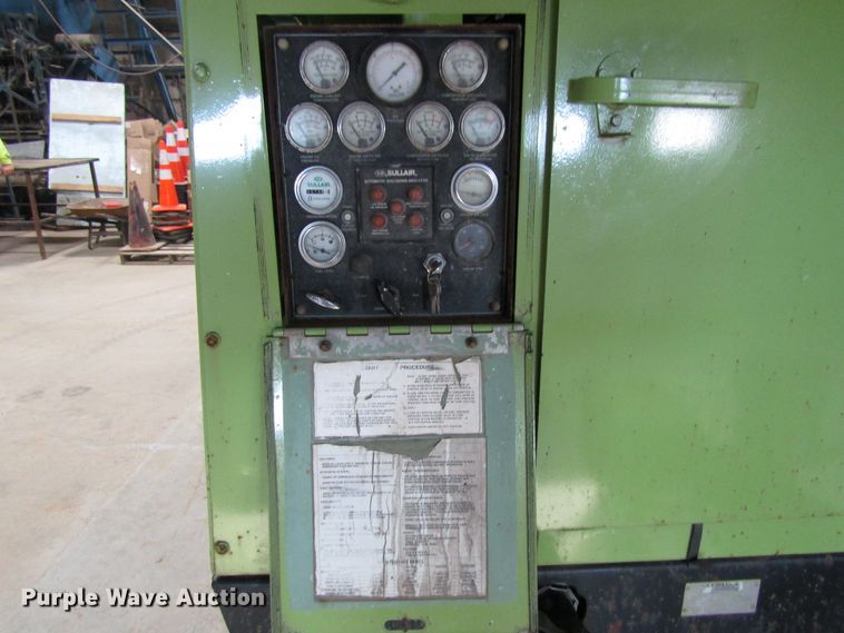 image for item FD9366 Sullair 750DTQCA air compressor