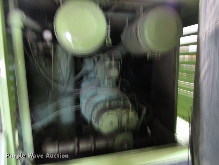 image for item FD9366 Sullair 750DTQCA air compressor