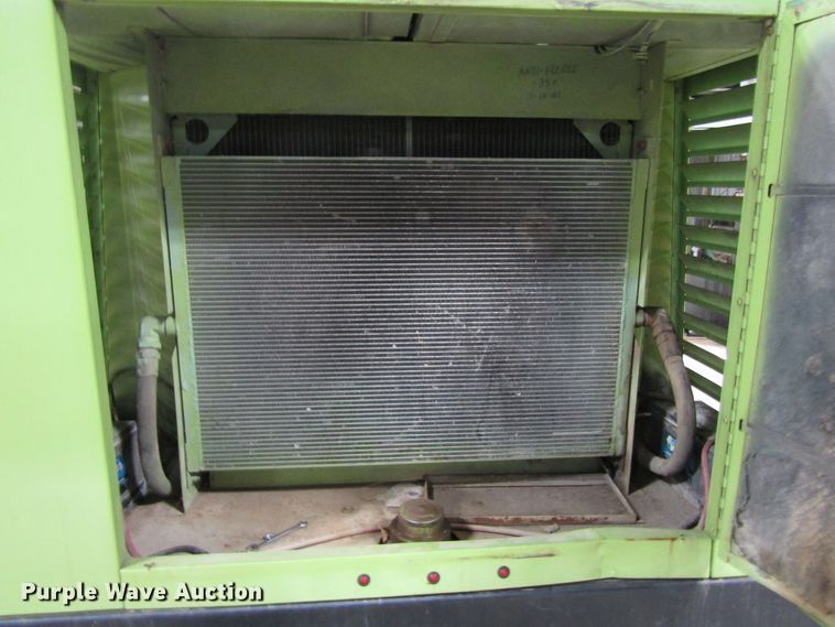 image for item FD9366 Sullair 750DTQCA air compressor