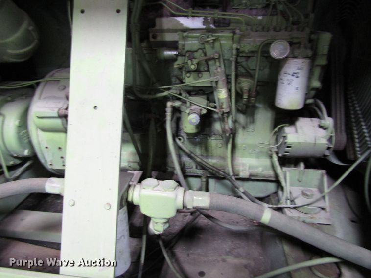 image for item FD9366 Sullair 750DTQCA air compressor