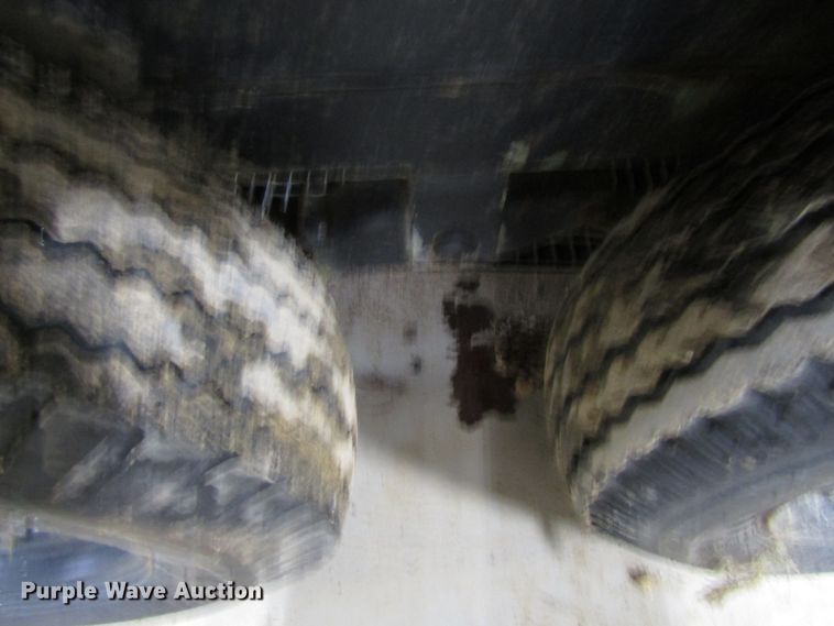 image for item FD9366 Sullair 750DTQCA air compressor