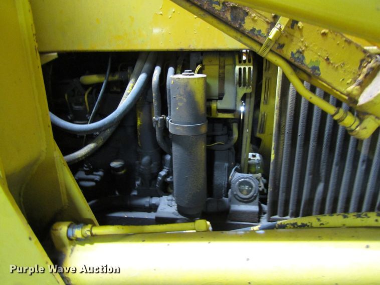 image for item FD9369 1975 John Deere 510 backhoe