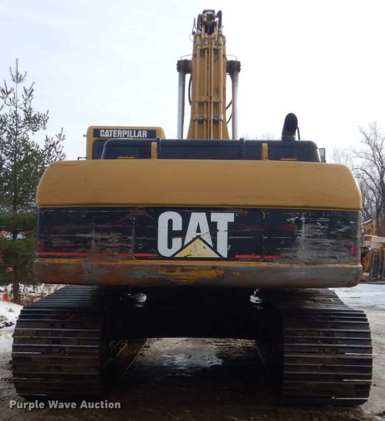 image for item FU9073 2003 Caterpillar 330C L excavator