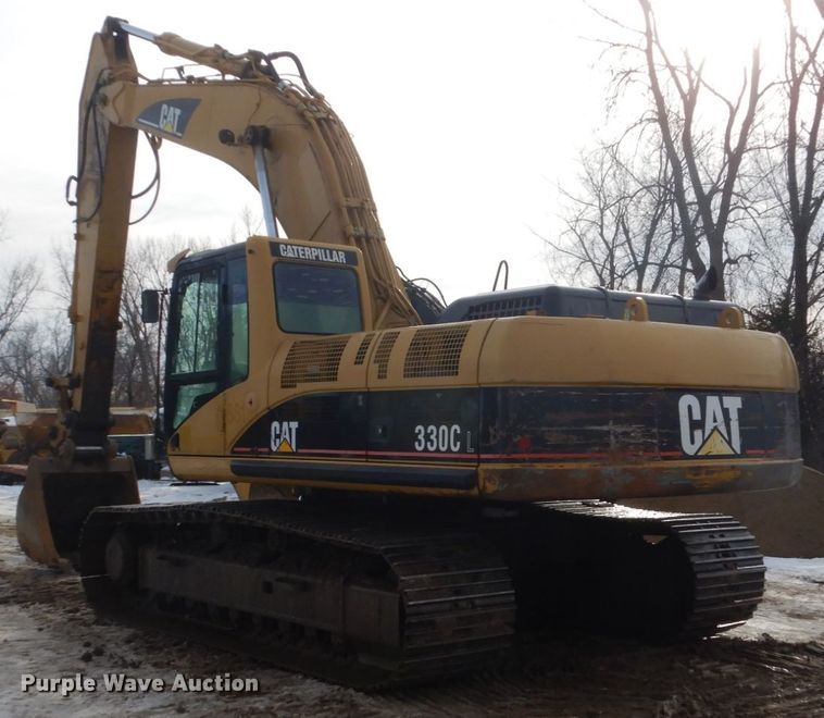 image for item FU9073 2003 Caterpillar 330C L excavator
