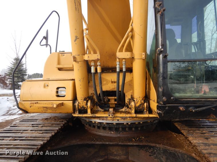image for item FU9073 2003 Caterpillar 330C L excavator