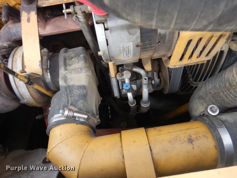 image for item FU9073 2003 Caterpillar 330C L excavator