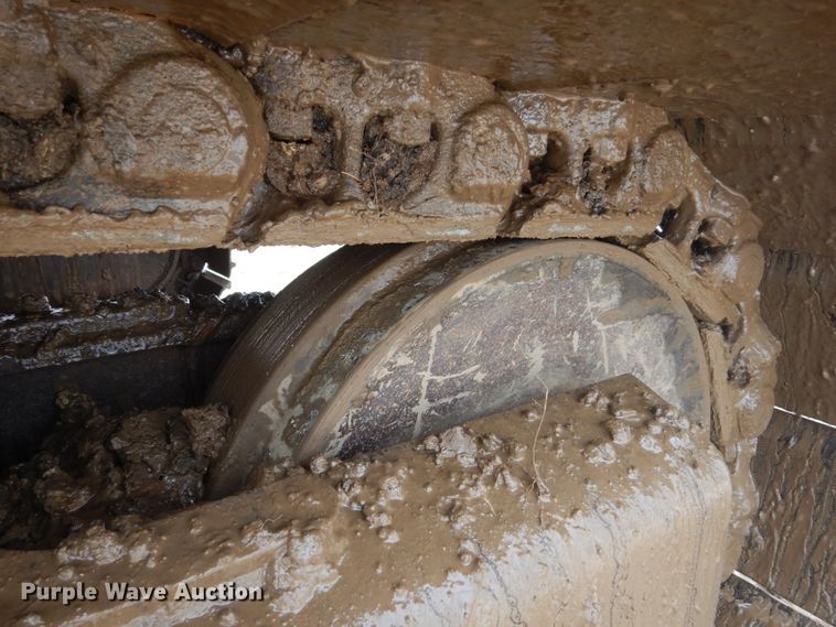 image for item FU9073 2003 Caterpillar 330C L excavator