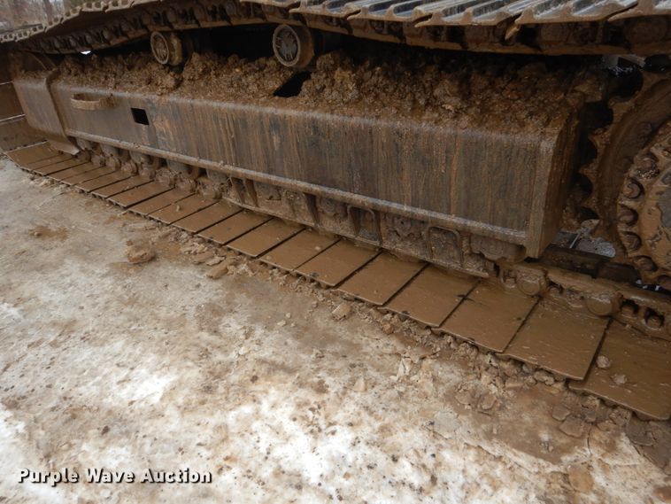 image for item FU9073 2003 Caterpillar 330C L excavator