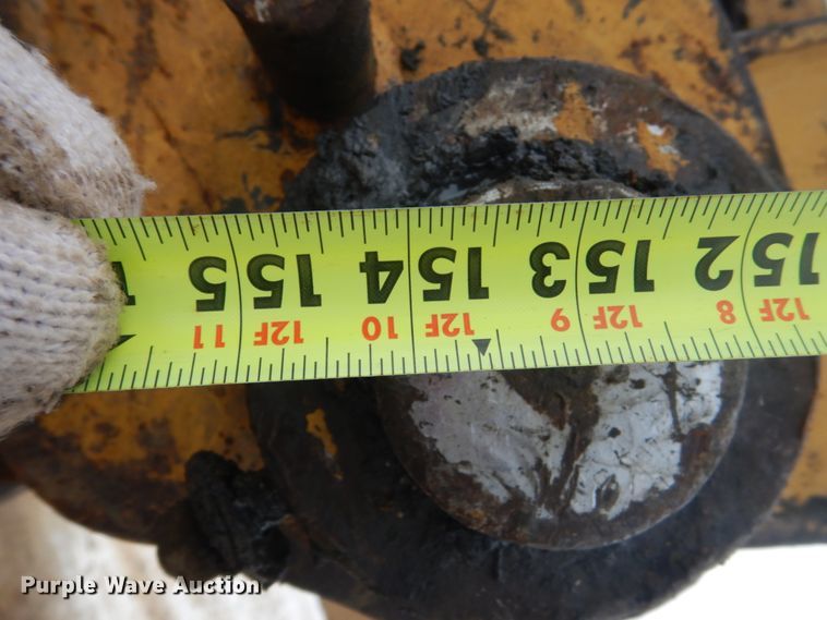 image for item FU9073 2003 Caterpillar 330C L excavator