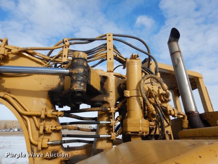 image for item FU9083 1976 Caterpillar 627B conventional scraper