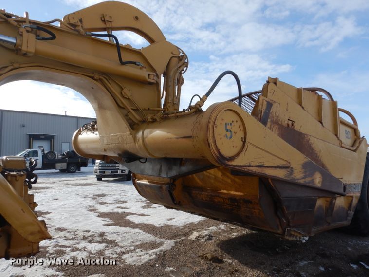 image for item FU9083 1976 Caterpillar 627B conventional scraper