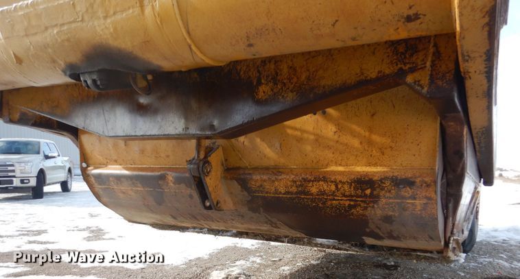 image for item FU9083 1976 Caterpillar 627B conventional scraper