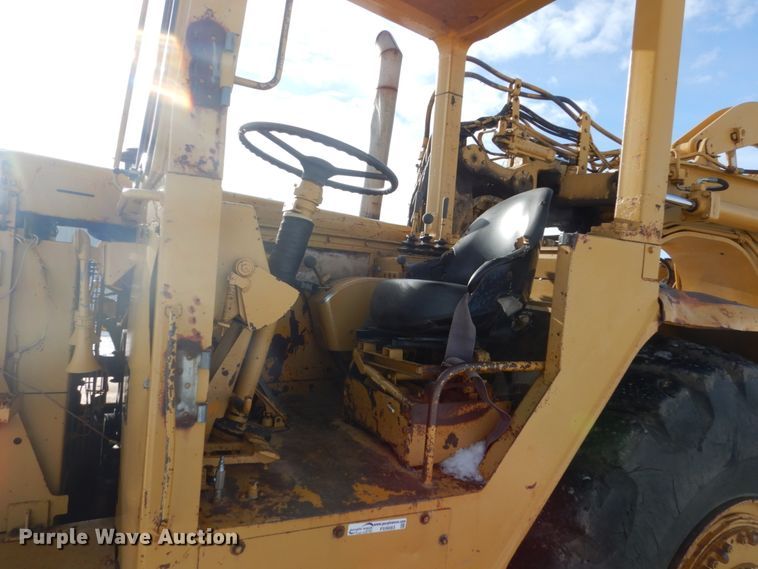 image for item FU9083 1976 Caterpillar 627B conventional scraper